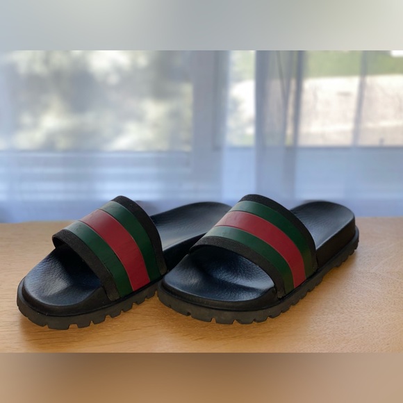 Gucci Rubber Web Slide Sandal - Picture 12 of 12